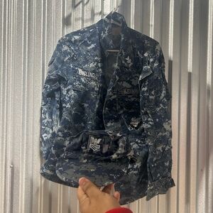 USGI USN US Navy Working Uniform Type II Coat Blue small with hat